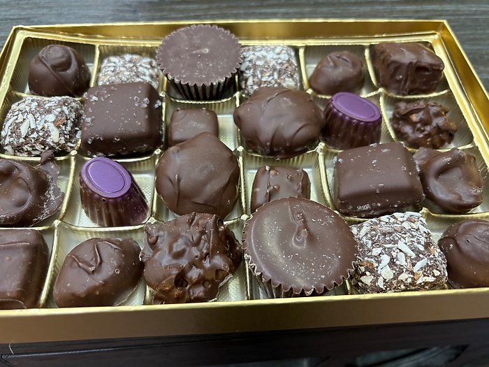 24 Milk Chocolates Assorted